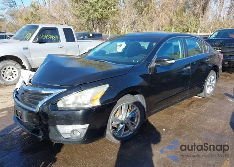 2015 Nissan Altima 2.5 Sv z USA, uszkodzony, nr VIN 1N4AL3AP9FC134849